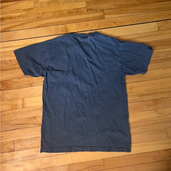 Red sox t shirt - Picture 2 of 3